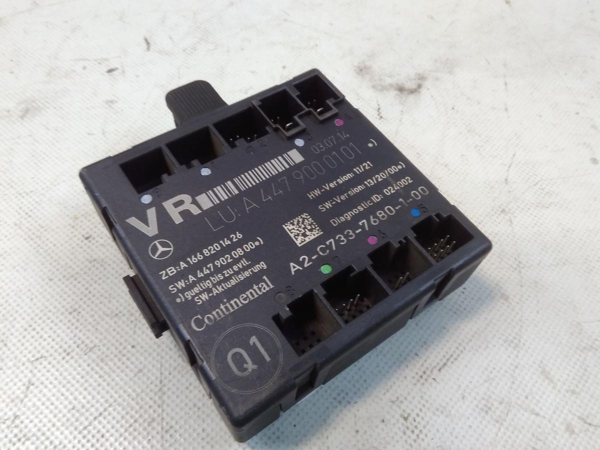 Mercedes Vito 111CDI 447 original T&uuml;rsteuerger&auml;t vorn rechts A4479000101 Bj.2014