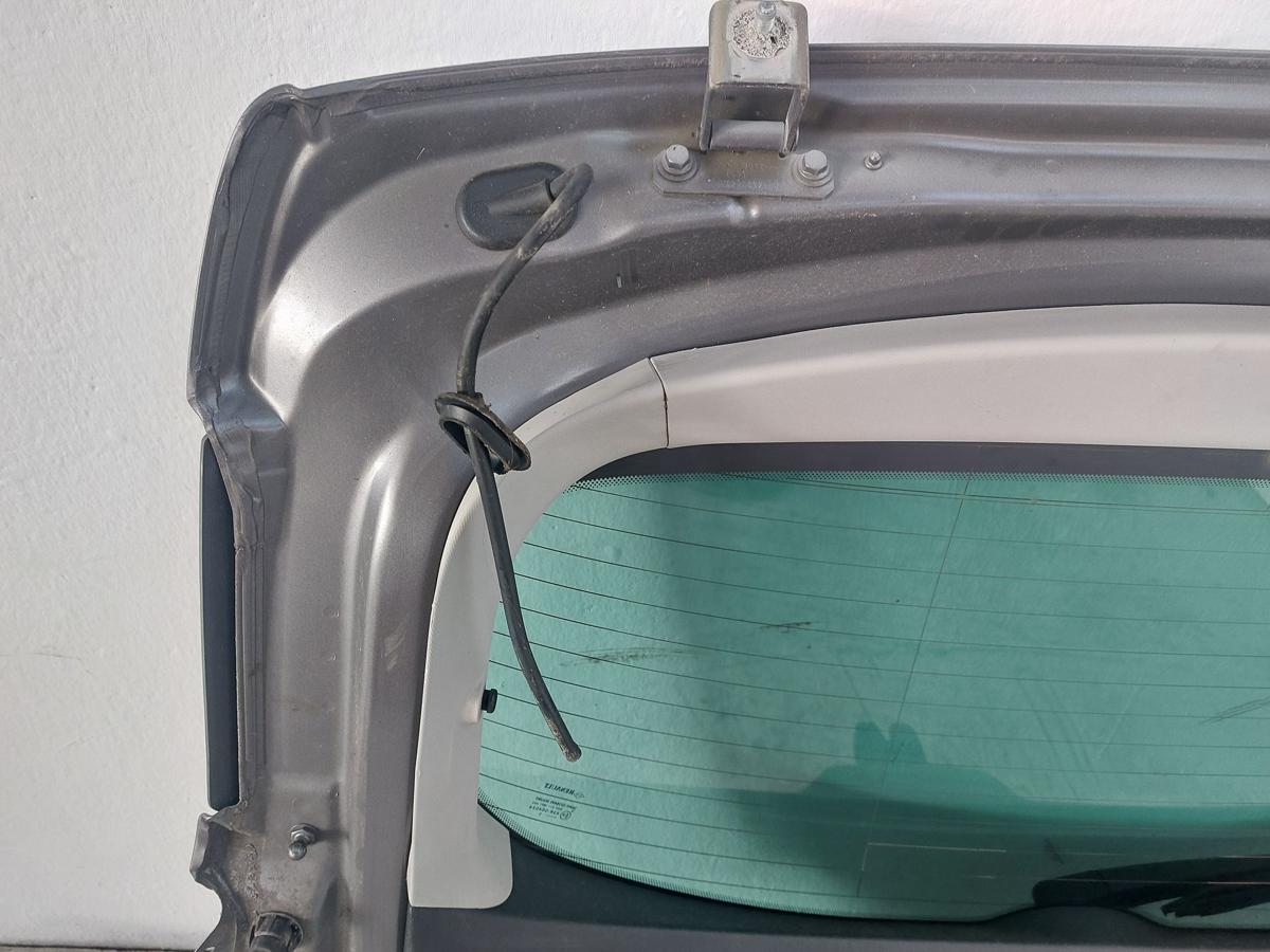 Renault Megane III 3 Heckklappe mit Heckscheibe 5 t&uuml;rer TEKNG grau Kofferklappe