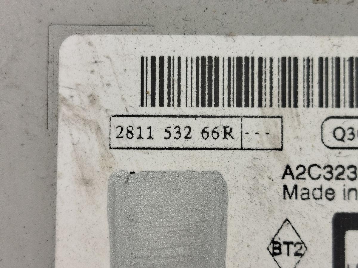 Renault Megane III 3 Radio Autoradio mit USB und Bluetooth Multimediaeinheit OEM