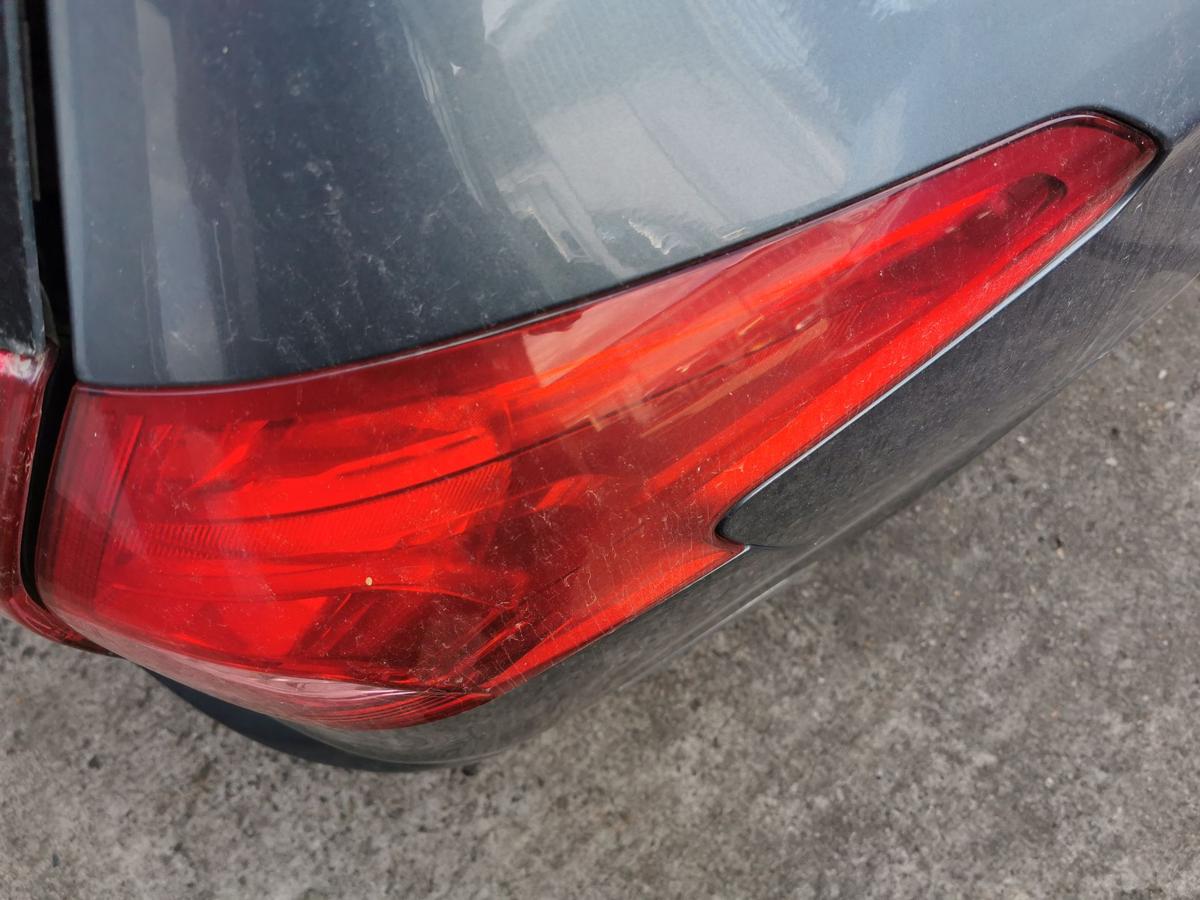 Citroen C5 R Kombi Rückleuchte Schlussleuchte Rücklicht hinten aussen rechts