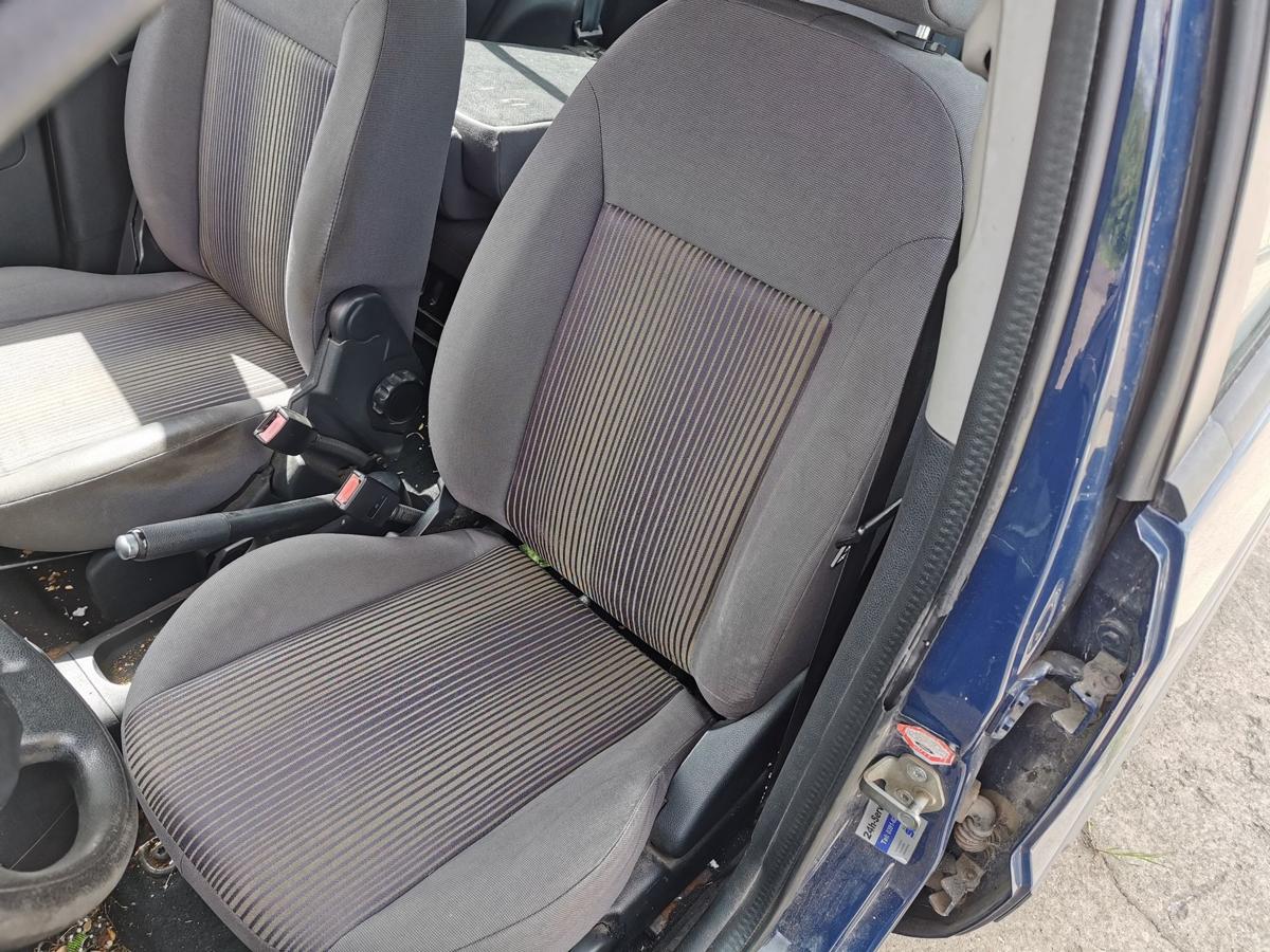Ford Fusion JU2 Fahrersitz Sitz Autositz vorn links Stoff Höhenverstellung