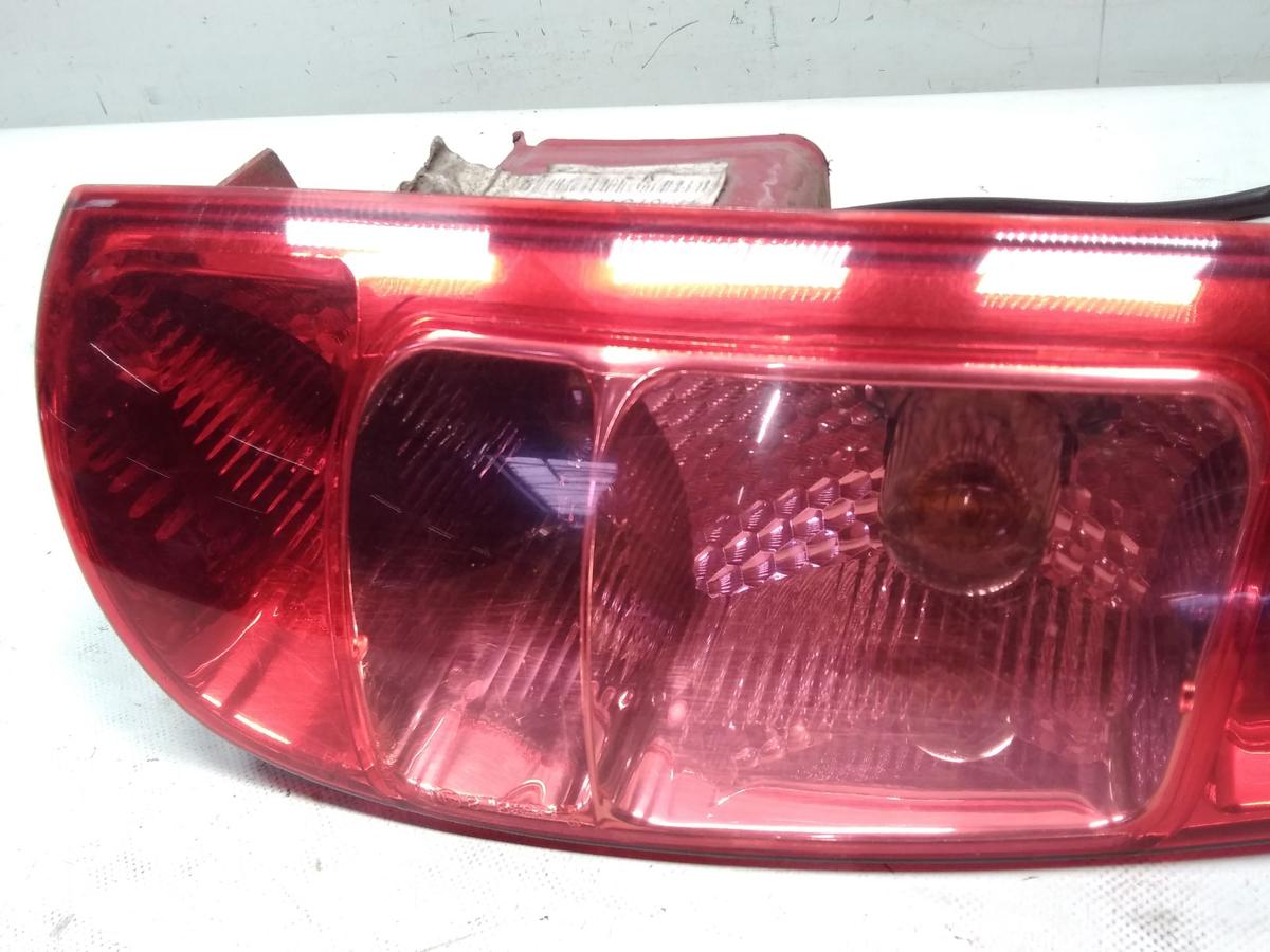 Peugeot 807 original R&uuml;ckleuchte Heckleuchte links BJ2007