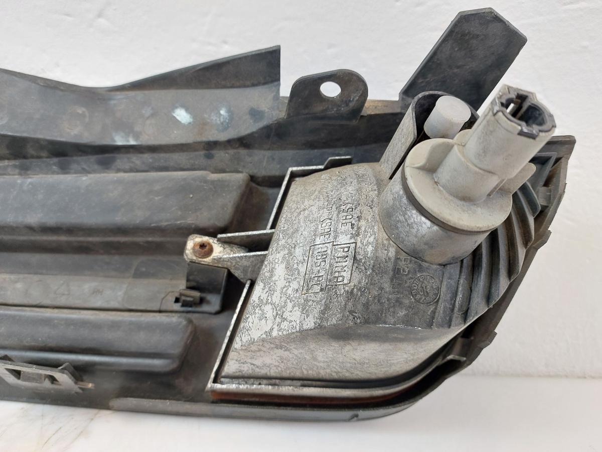 Nissan Micra K12 Kühlergrill Frontgrill Grill vorn rechts mit Blinkleuchte bis05