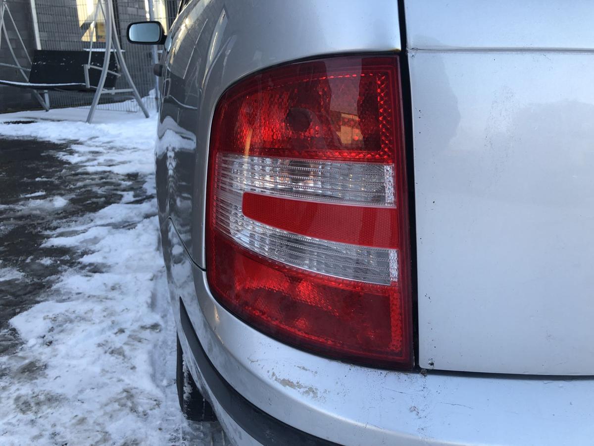 Skoda Fabia 6Y Combi R&uuml;ckleuchte links Kombi R&uuml;cklicht