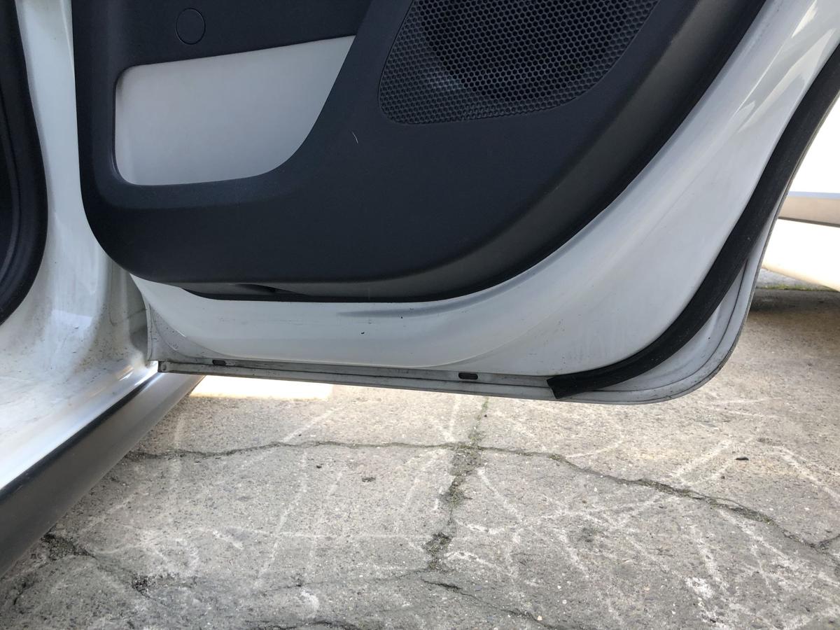 Citroen C3 III SX ab17 Tür hinten rechts Fondtür im Rohbau EWP weiss Hecktür