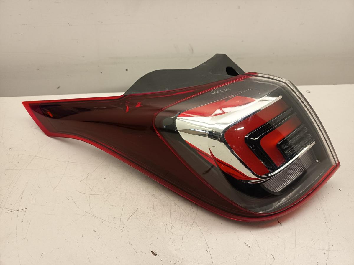 Opel Crossland X original R&uuml;ckleuchte links au&szlig;en vor Facelift Bj 2018