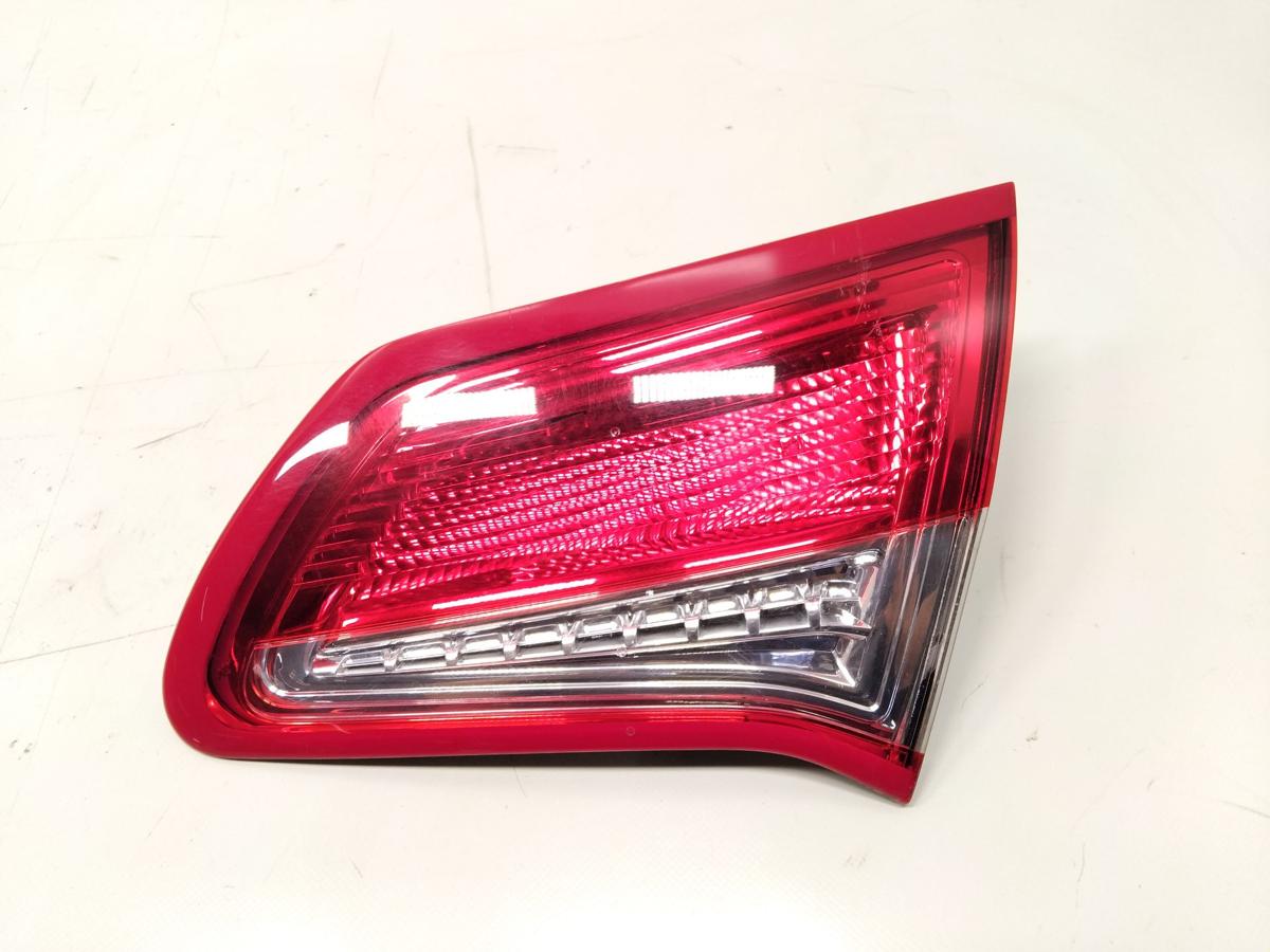 Citroen C4 2 original Rückleuchte Schlussleuchte rechts innen Fließheck Bj.2012