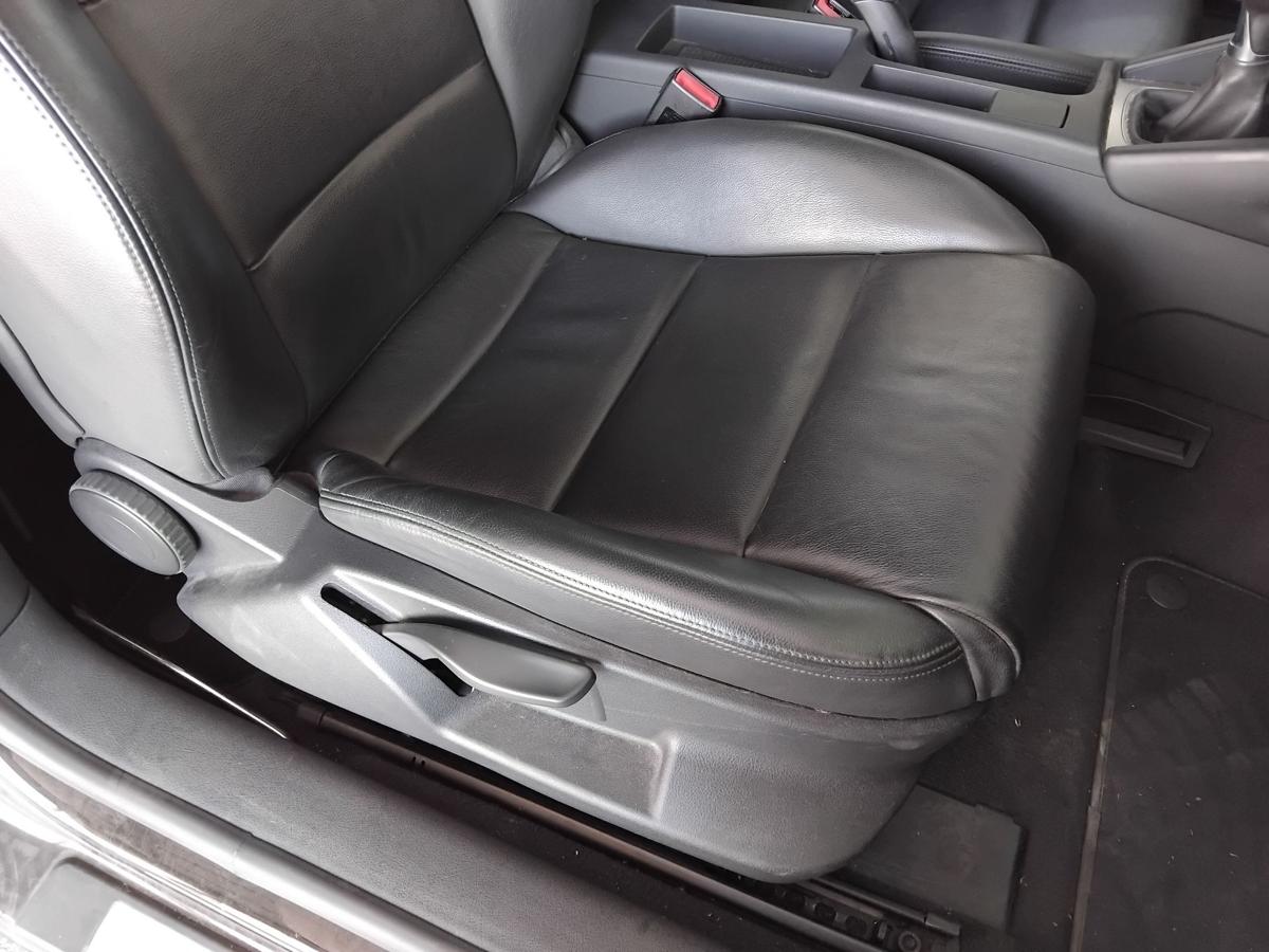 Audi A3 8P orig.Sitz vorn rechts Beifahrersitz Leder beheizt 3türig BJ2010