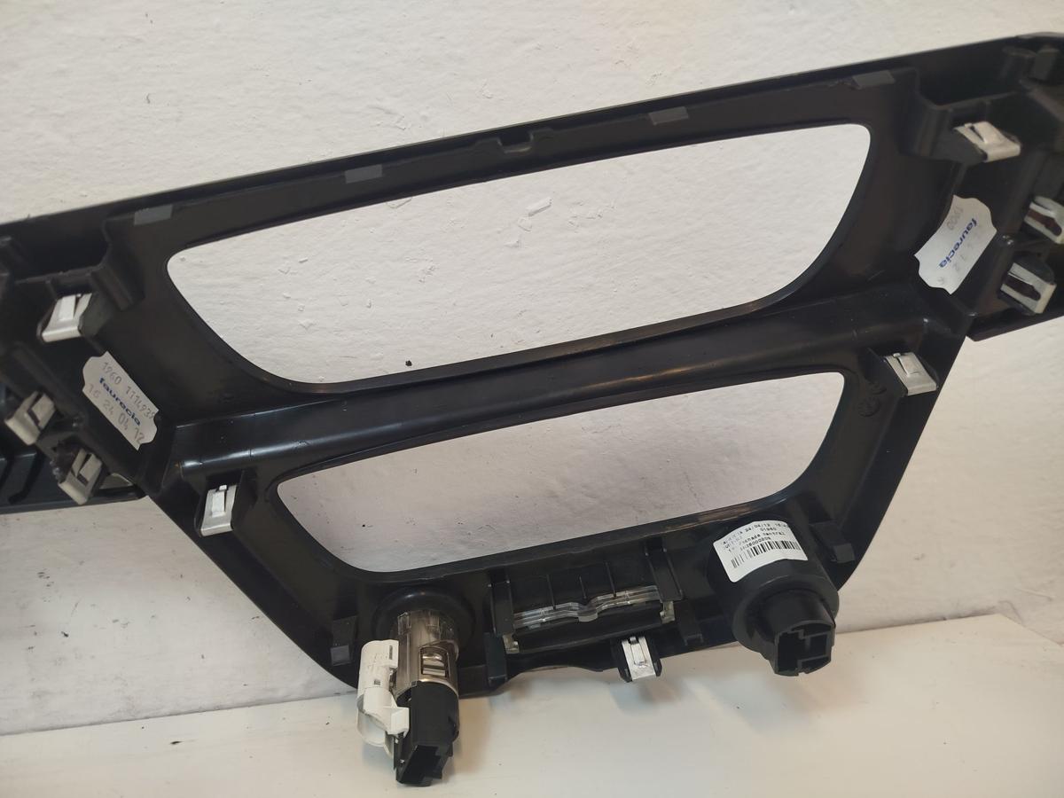 Renault Megane 3 Innenverkleidung Blende Verkleidung Zierleiste Armaturenbrett