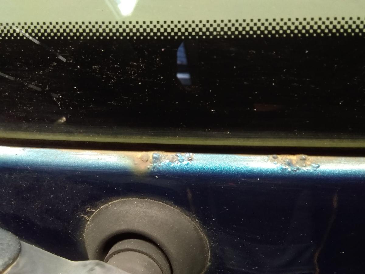 Nissan Almera Tino Heckklappe Z01 Lazuli Blue Metallic inkl. Heckscheibe BJ2001