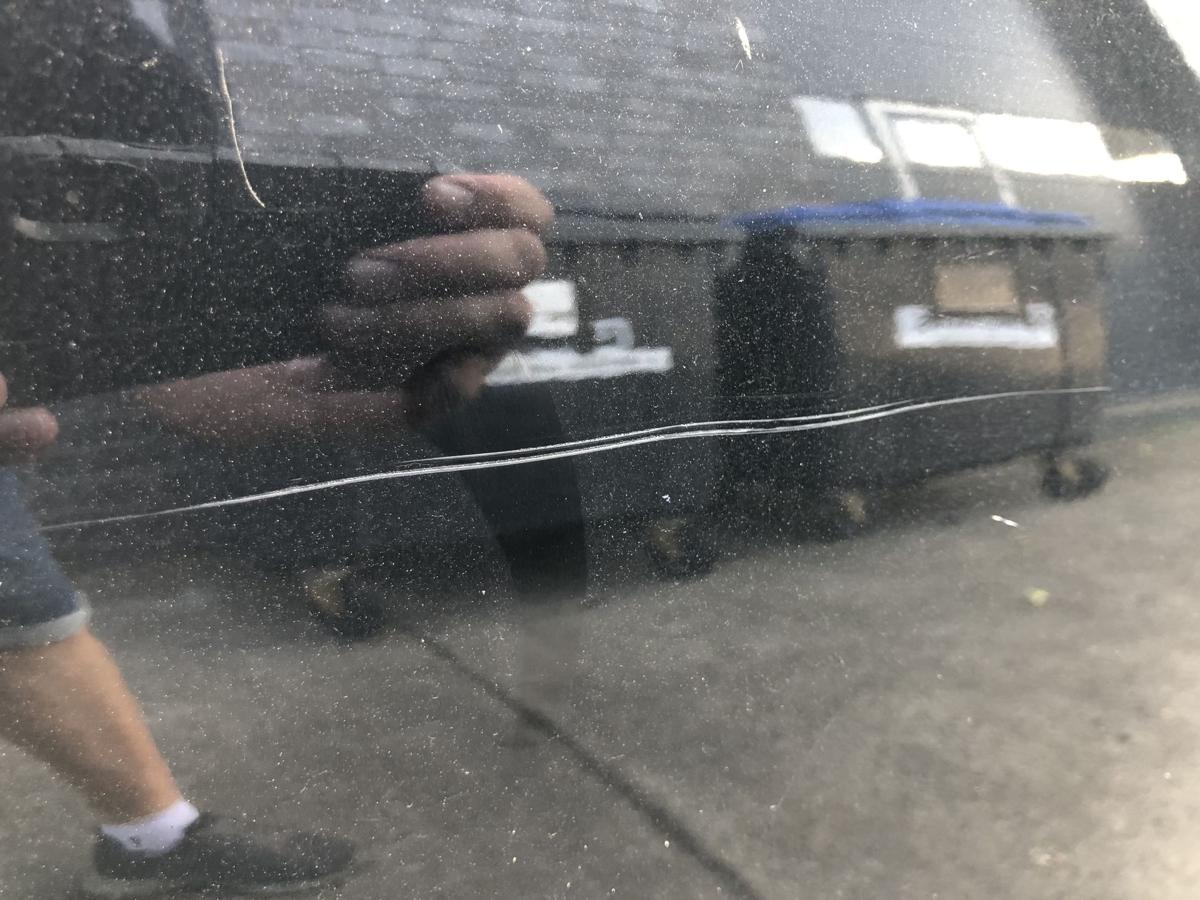 VW Polo 6R Tür vorn rechts Beifahrertür nur für 3 türer LC9X Deep Black Perl