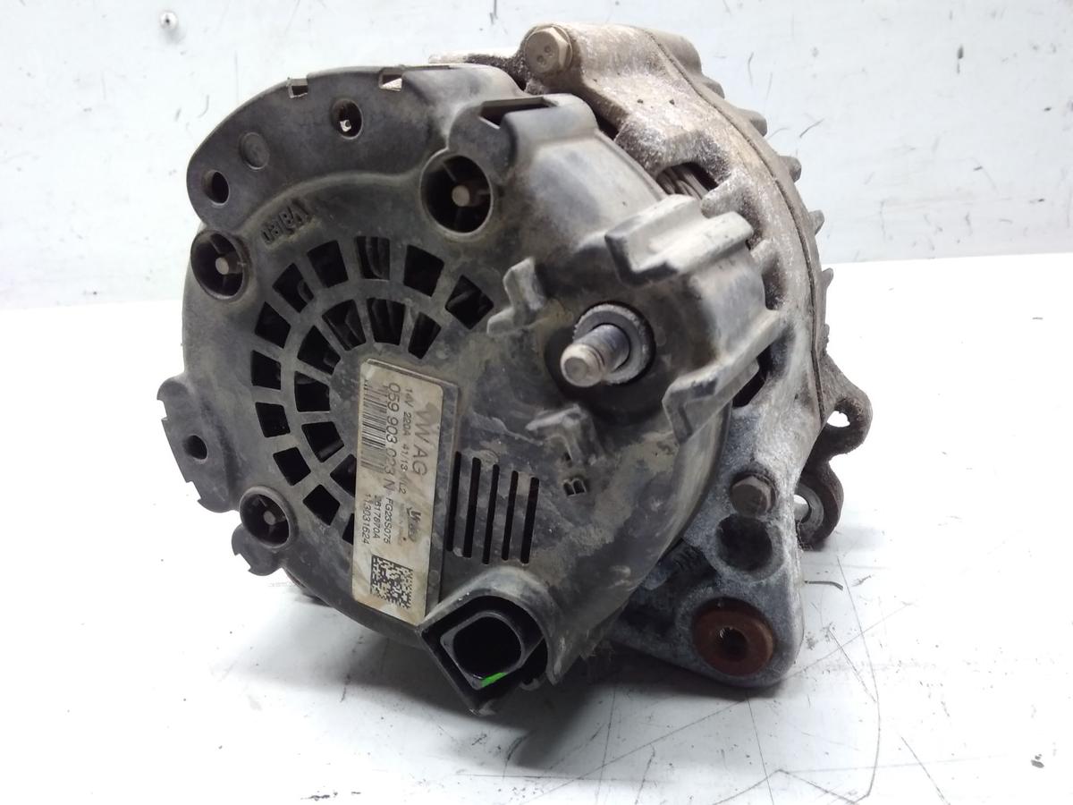 VW Touareg 2 7P original Lichtmaschine Generator 220A Valeo 3.0TDI 180kw Bj.2013