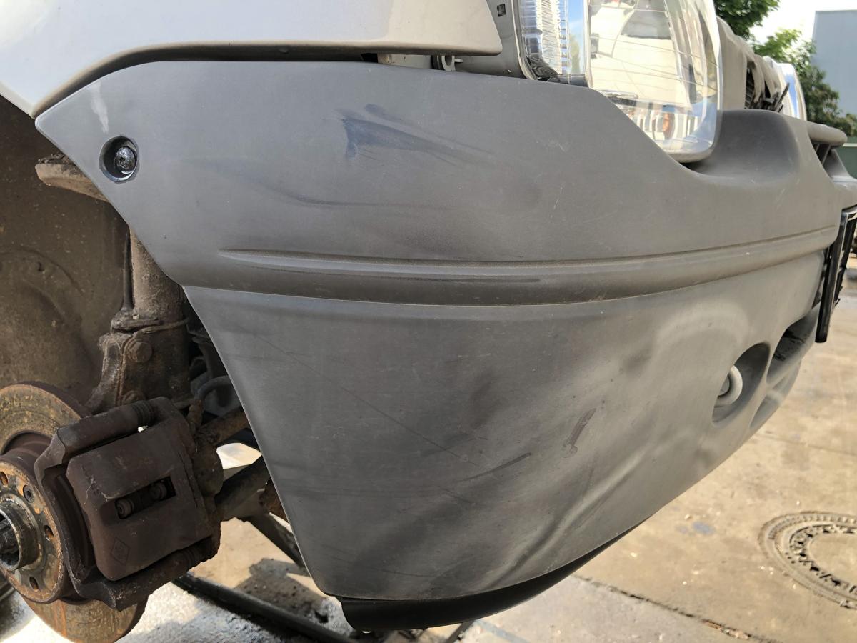 Renault Twingo I original Stoßstange Fänger vorn/Front unlackiert Bj 2006