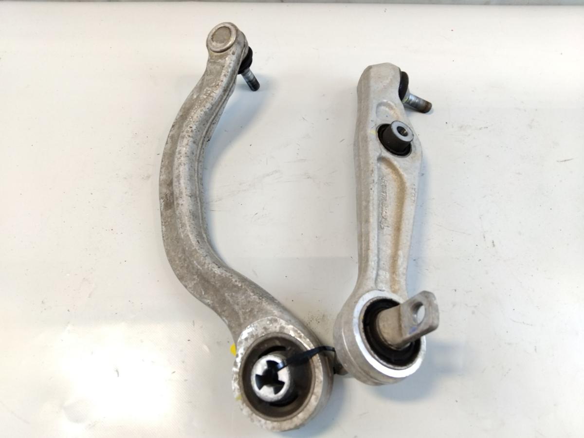 Tesla Model 3 original Satz Querlenker Vorderachse rechts unten BJ2019