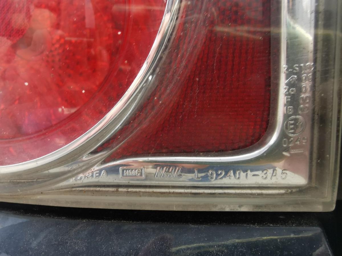 Hyundai Trajet FO Rückleuchte Schlussleuchte Rücklicht Lampe hinten links 04-08