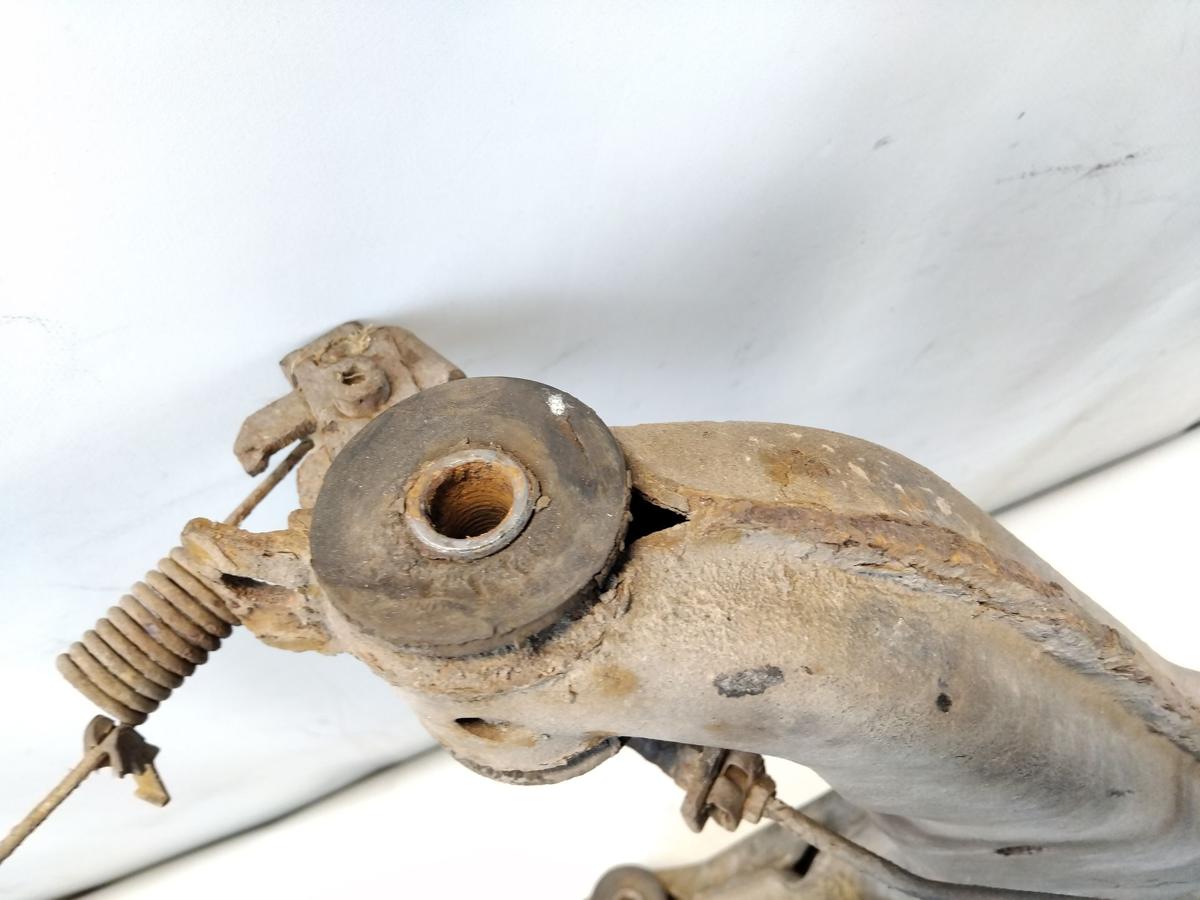 VW T4 original Achsschenkel Radlagergeh&auml;use hinten links Trommelbremse ABS 1995