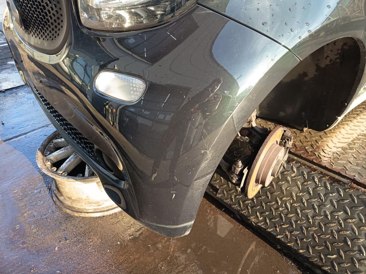 Smart Fortwo Coupe 453 original Sto&szlig;stange vorne ECA schwarz vor Facelift Bj 16