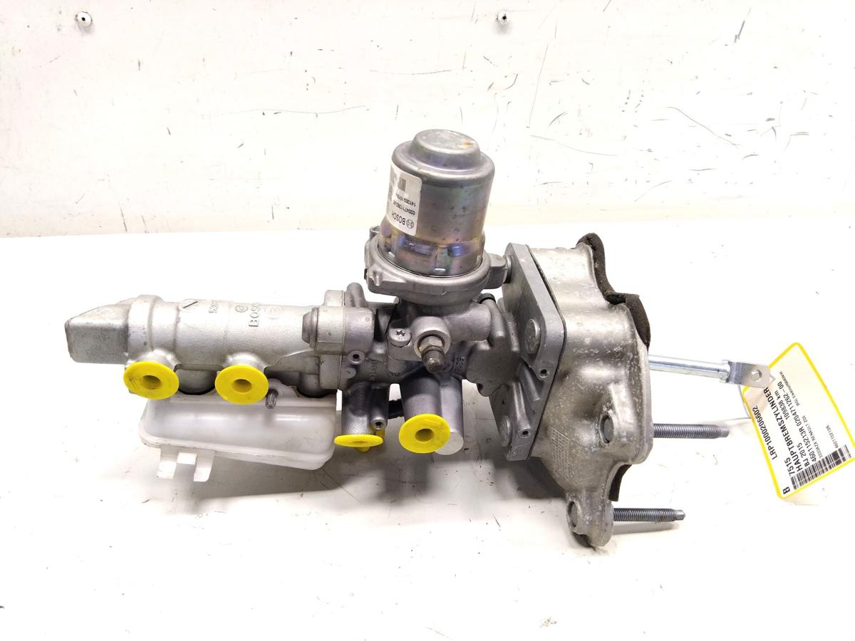 Renault Zoe original Hauptbremszylinder 460115213R 0204711262-00 Bj.2015