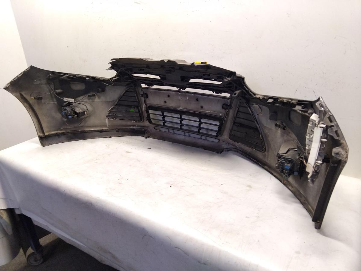Ford Focus 3 DYB orig Sto&szlig;stange Sto&szlig;f&auml;nger vorn mit PLA BJ2011 pantherschwarz