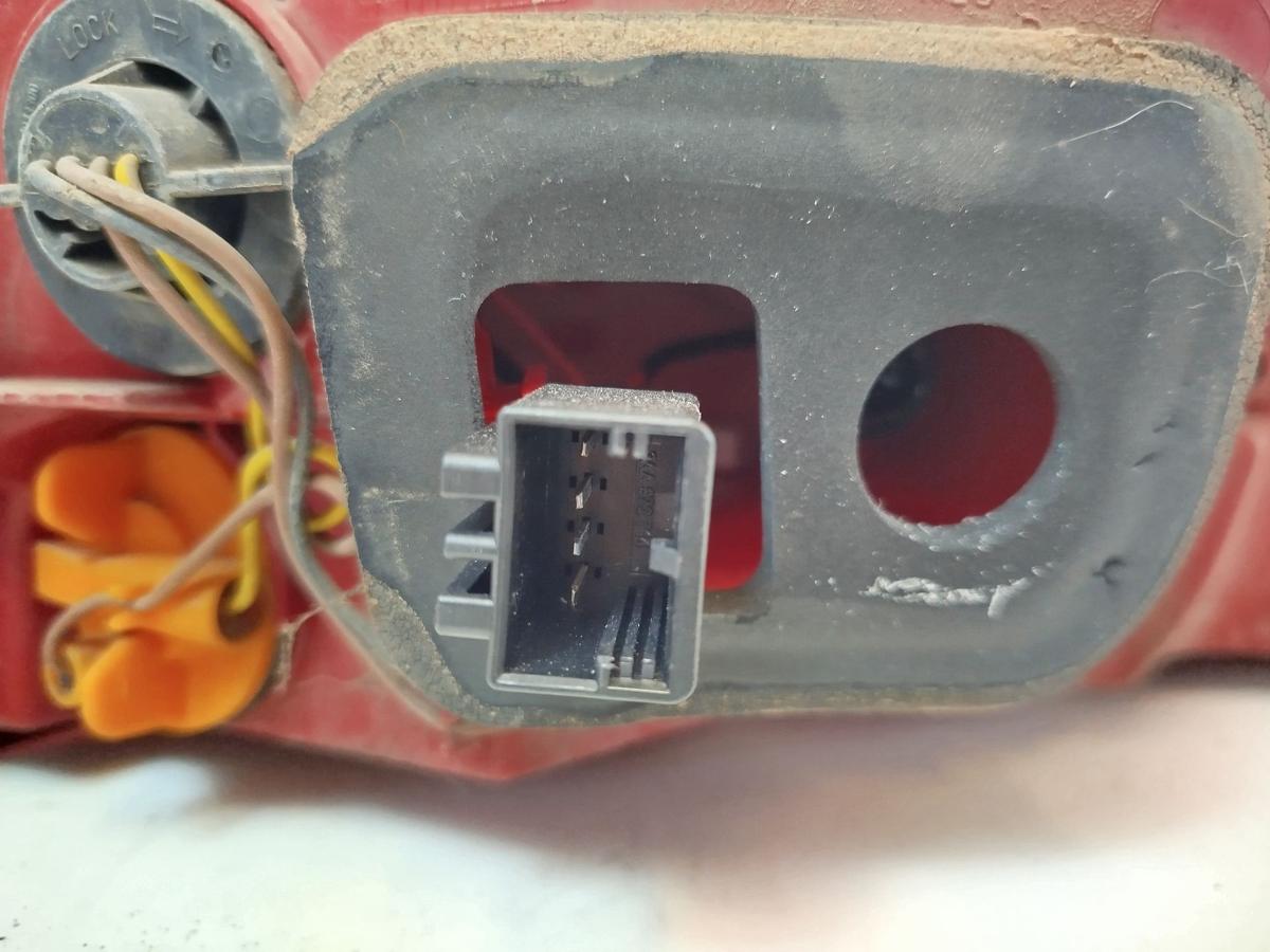 VW Passat 3C B7 Variant R&uuml;ckleuchte au&szlig;en rechts R&uuml;cklicht R&uuml;ckscheinwerfer