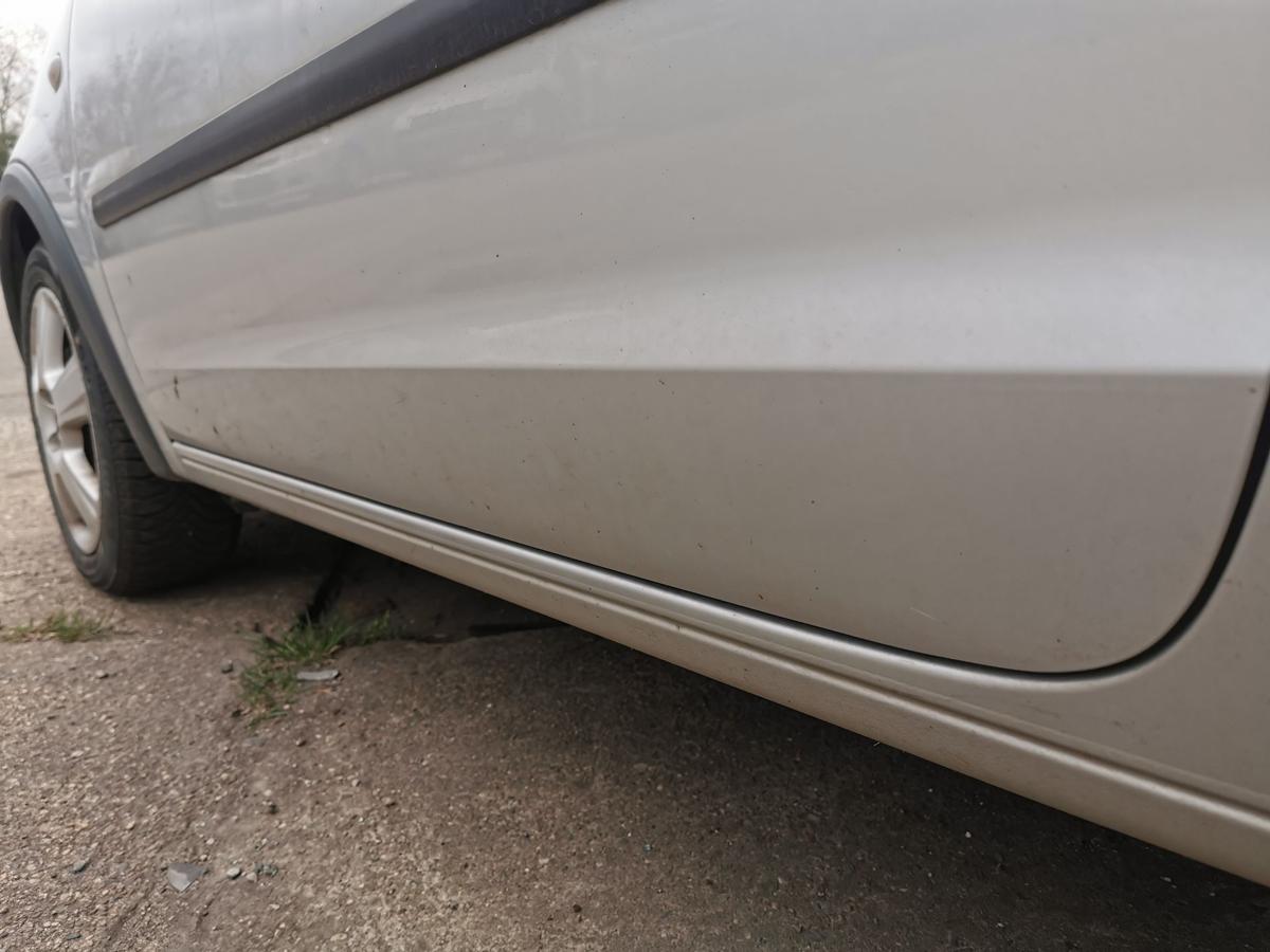 Opel Corsa C Fahrert&uuml;r T&uuml;r Autot&uuml;r Rohbaut&uuml;r vorn links 3trg Z157 Starsilber III