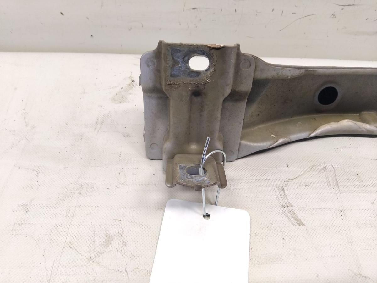 Opel Agila A original Tr&auml;ger Verst&auml;rkung Sto&szlig;stange Sto&szlig;f&auml;nger vorn Bj.2004