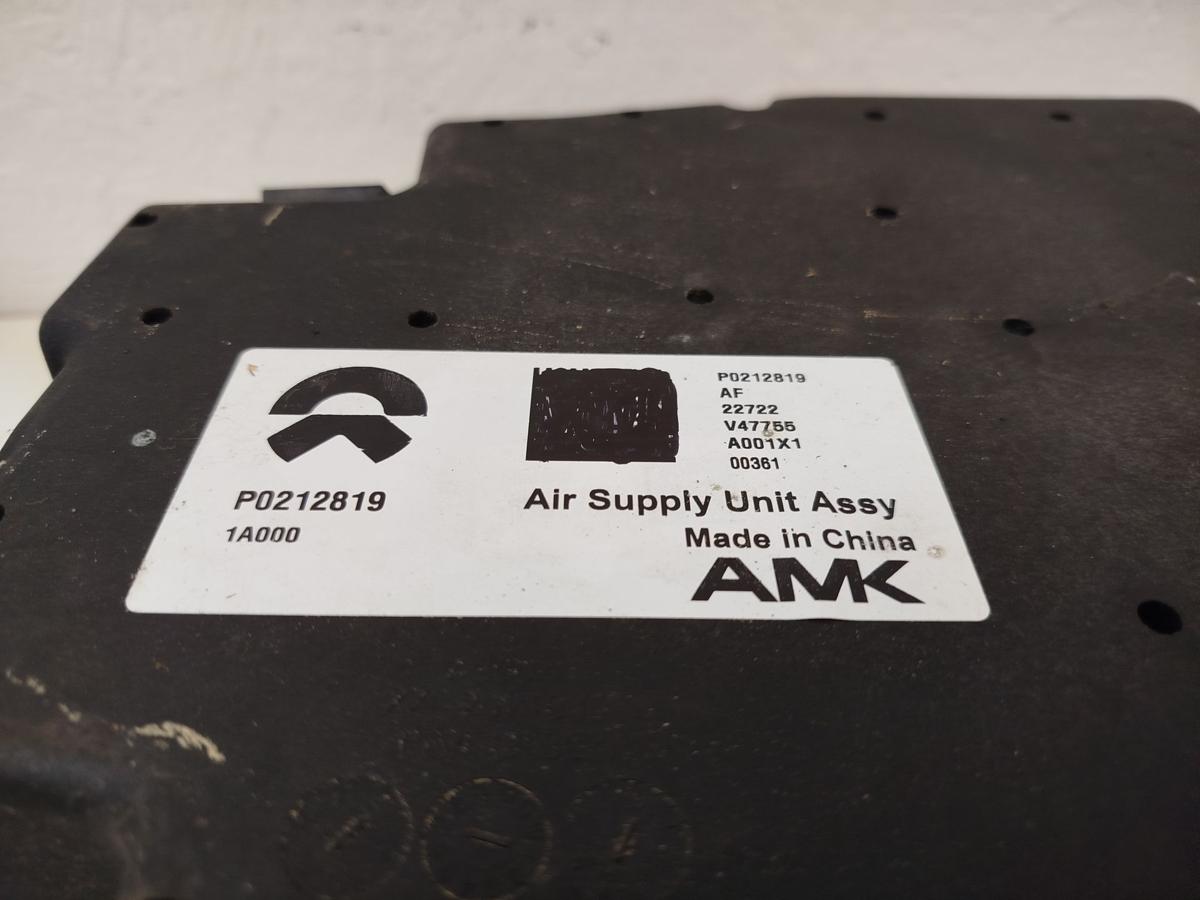 NIO ET7 Elektro Kompressor Luftfederung Luftfahrwerk mit Verteilerblock OEM