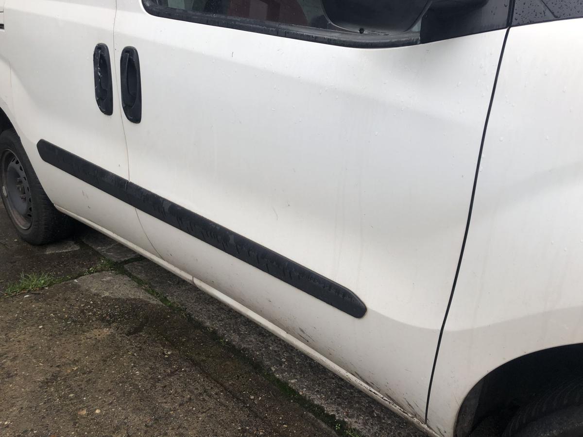 Fiat Doblo Cargo 263 Tür vorn rechts Beifahrertür Rohbau 249 Bianco Beyaz