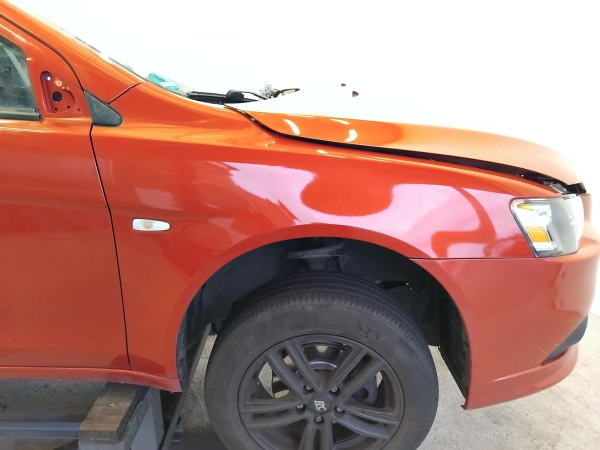 Mitsubishi Lancer 8 CY0 original Kotfl&uuml;gel vorn rechts BJ2015 P26B Karminrot