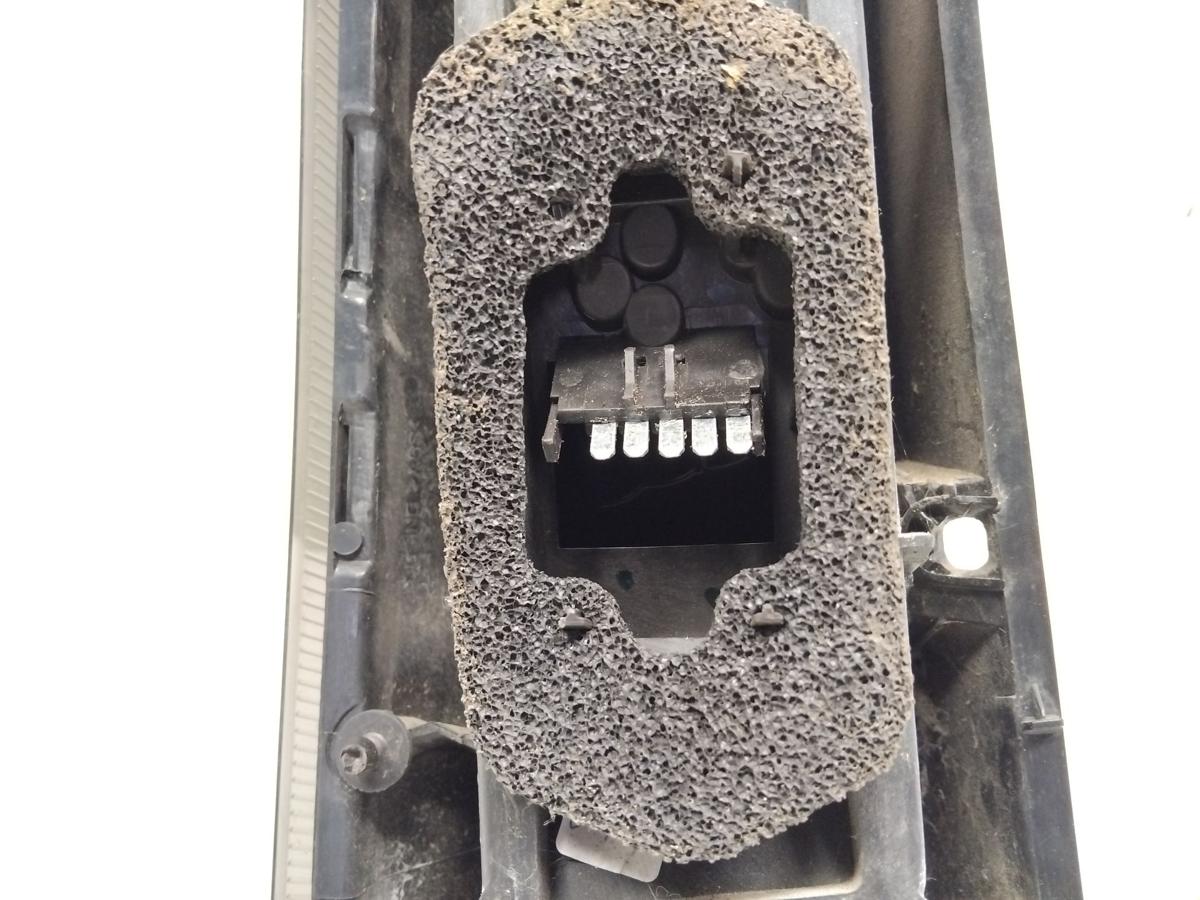 Opel Meriva A original R&uuml;ckleuchte Heckleuchte rechts Facelift BJ2009