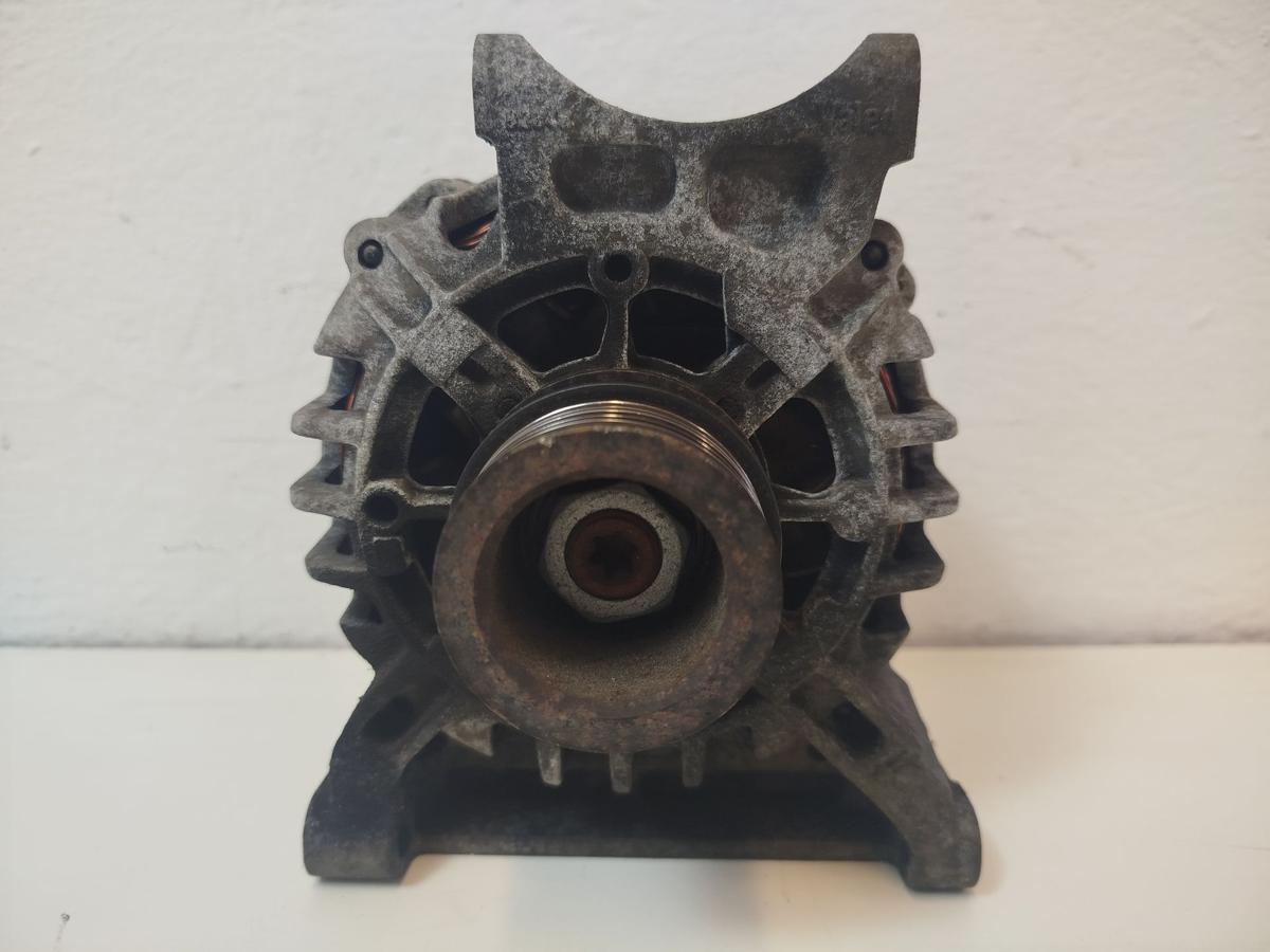Mercedes A Klasse W169 Lichtmaschine Generator 90A OEM Valeo 2542955A