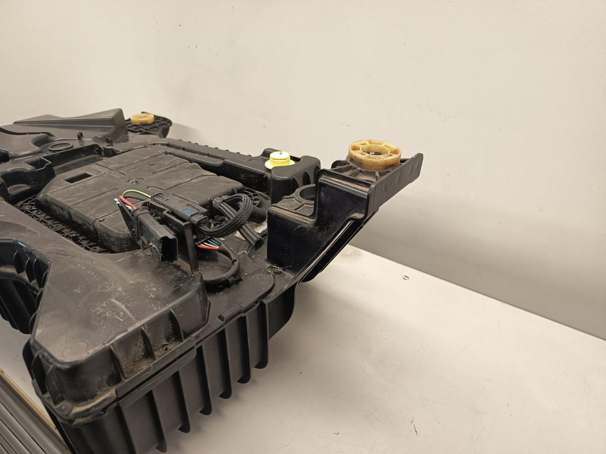 Citroen C4 II Picasso SpaceTourer Bj18 orig Ad-Blue Tank Harnstofftank 1,6L 88KW