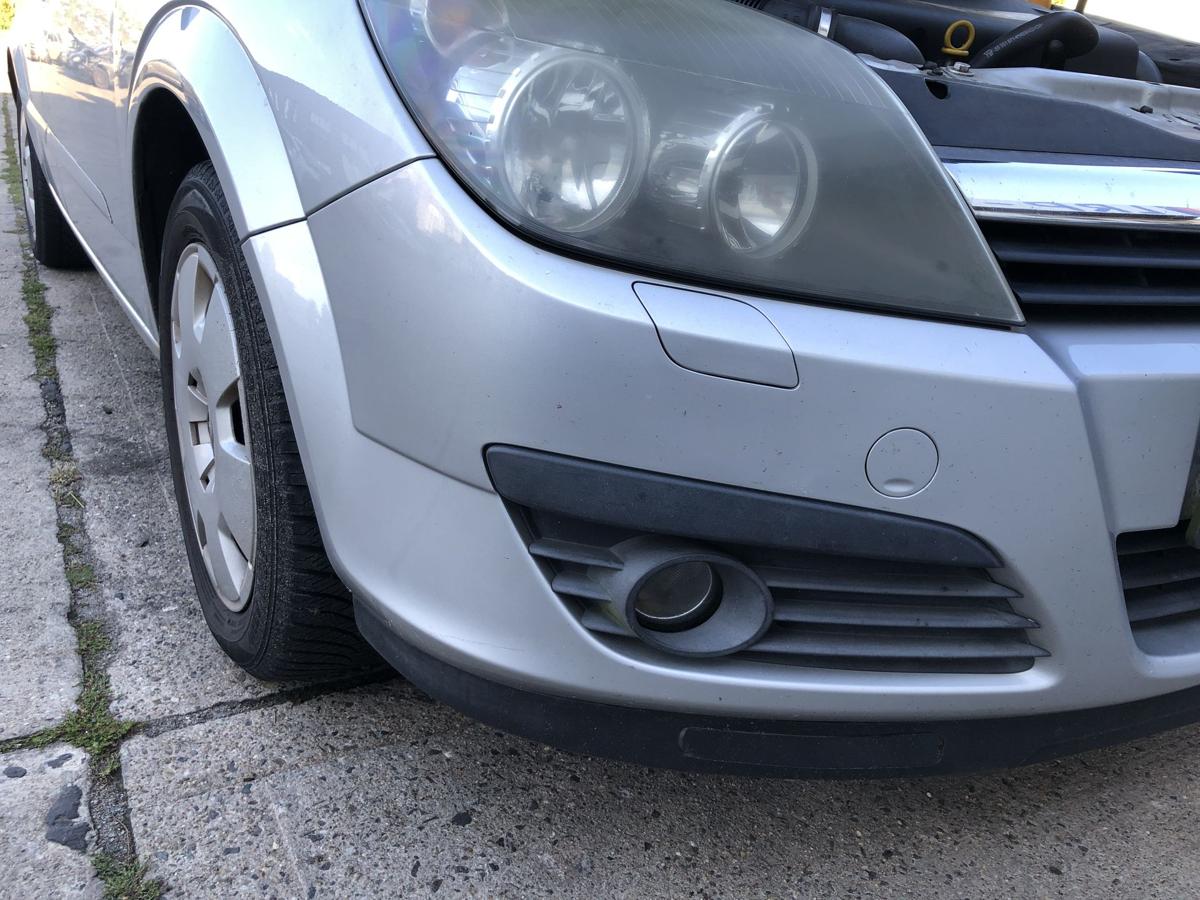 Opel Astra H Caravan Sto&szlig;f&auml;nger vorn Frontsch&uuml;rze mit Nebel SRA bis 2006 2AU