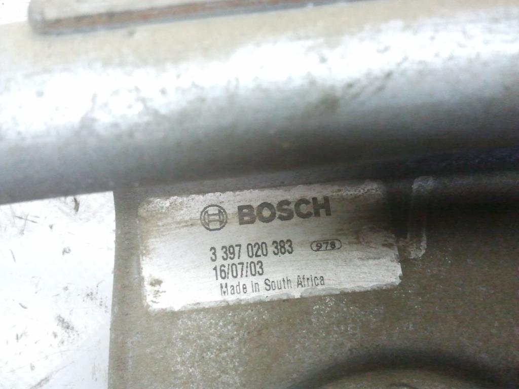 VW LT 2D BJ2003 Wischergestänge vorne OHNE Motor 3397020383 Bosch