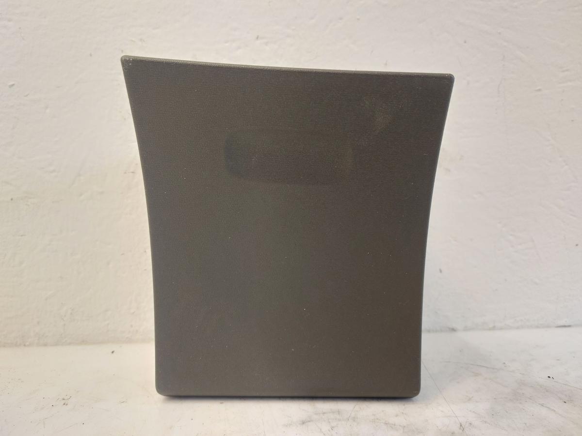 NIO ET7 Elektro Ablagefach links Armaturenbrett Fach Abdeckung Sicherungen OEM