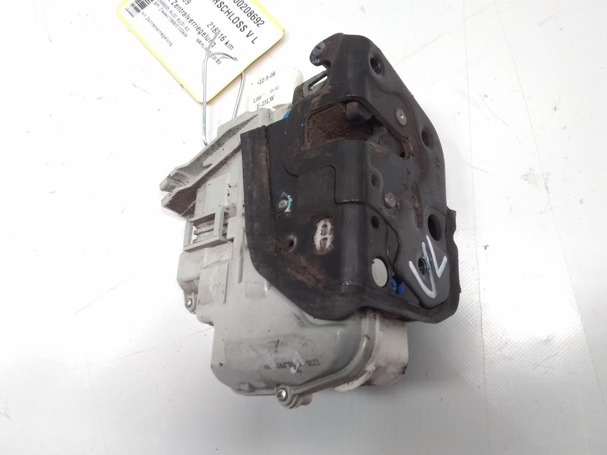 Audi A3 8P original T&uuml;rschlo&szlig; vorn links mit Zentralverriegelung BJ2009