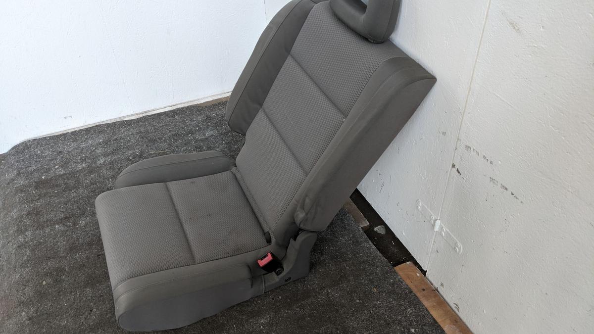 Audi A2 8Z Einzelsitz Sitz hinten rechts Stoff