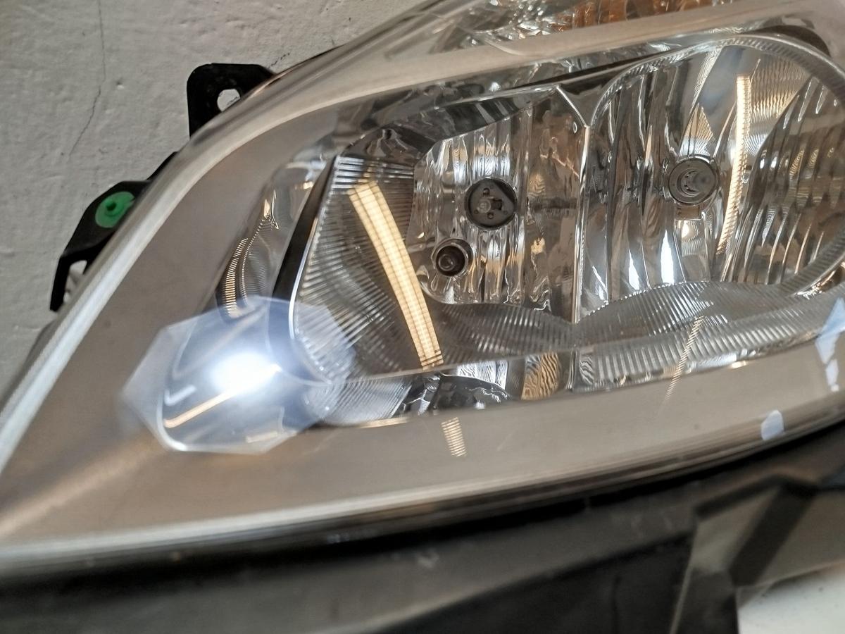 Renault Clio 3 III R Scheinwerfer links Lampe Hauptscheinwerfer Halogen bis 2009