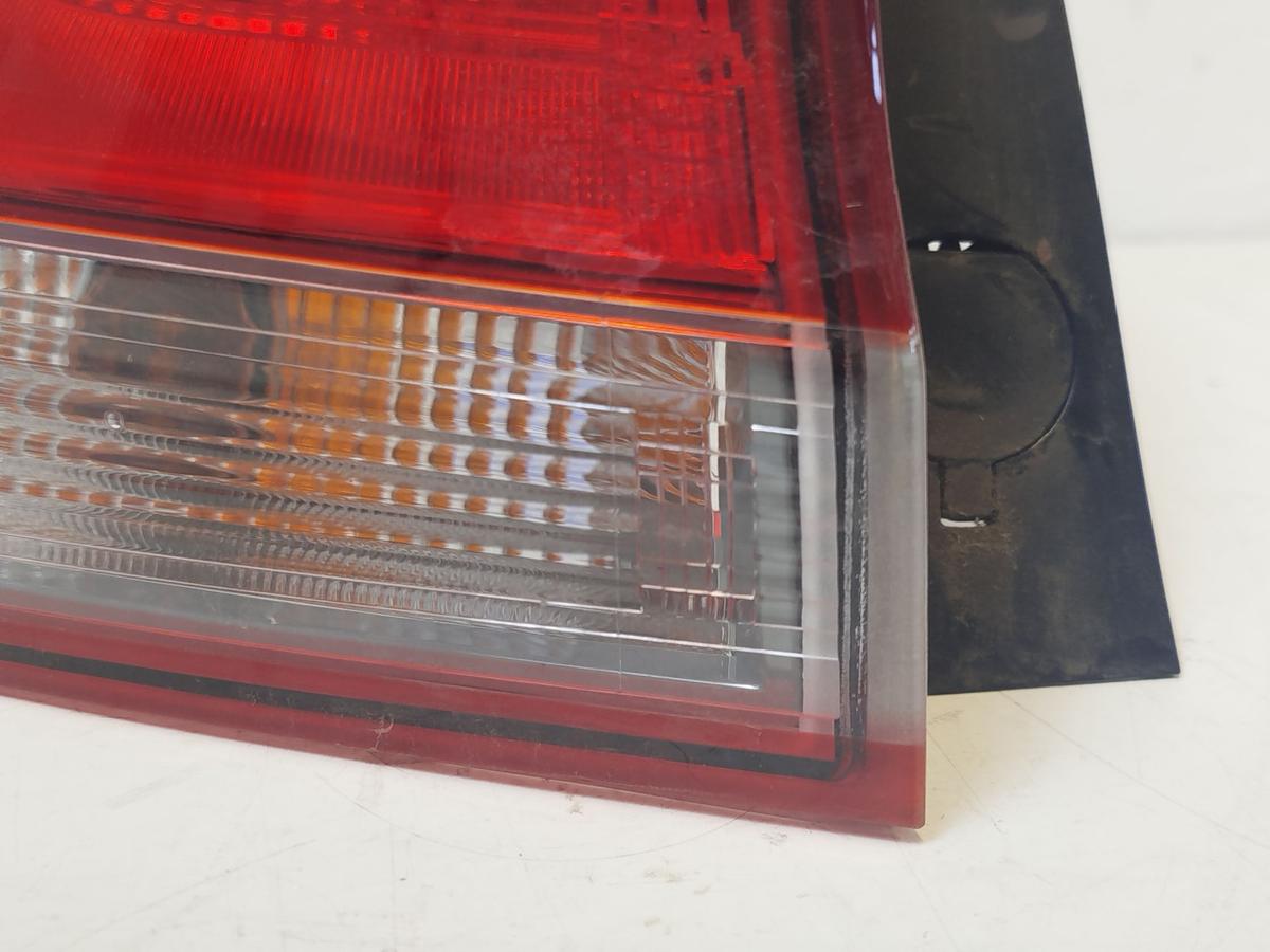 Hyundai i30 PD Mild Hybrid R&uuml;ckleuchte links R&uuml;cklicht au&szlig;en links Heckleuchte