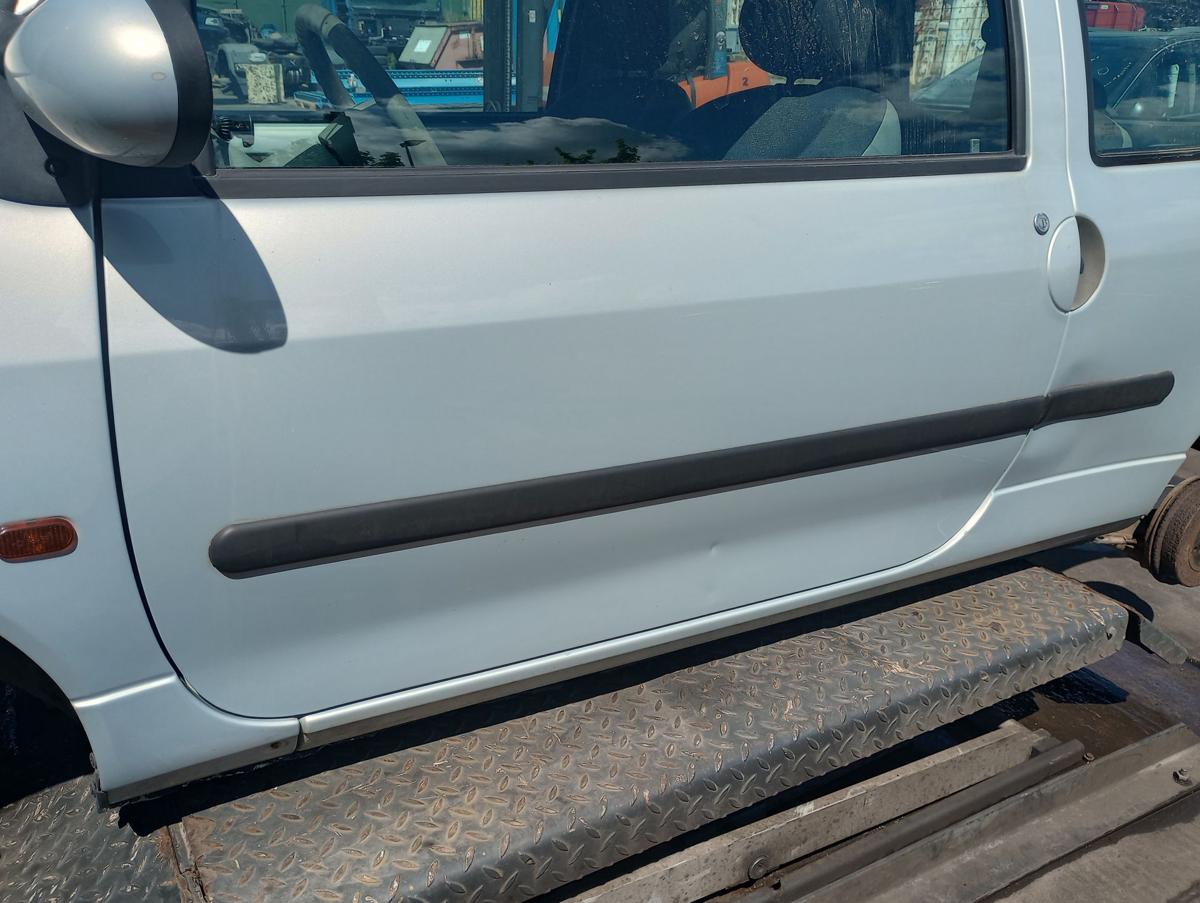 Renault Twingo C06 orig Tür links Fahrertür MV632 Grau Bj 2002