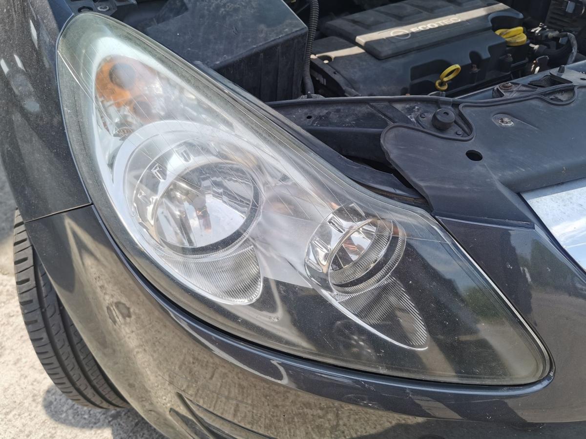 Opel Corsa D Scheinwerfer Hauptscheinwerfer Frontscheinwerfer vorn rechts Halog