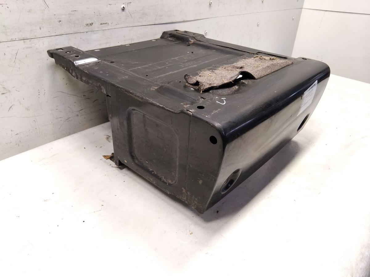 Mercedes Benz Vito 447 original Sitzkonsole Sitzkasten vorn links Bj.2014