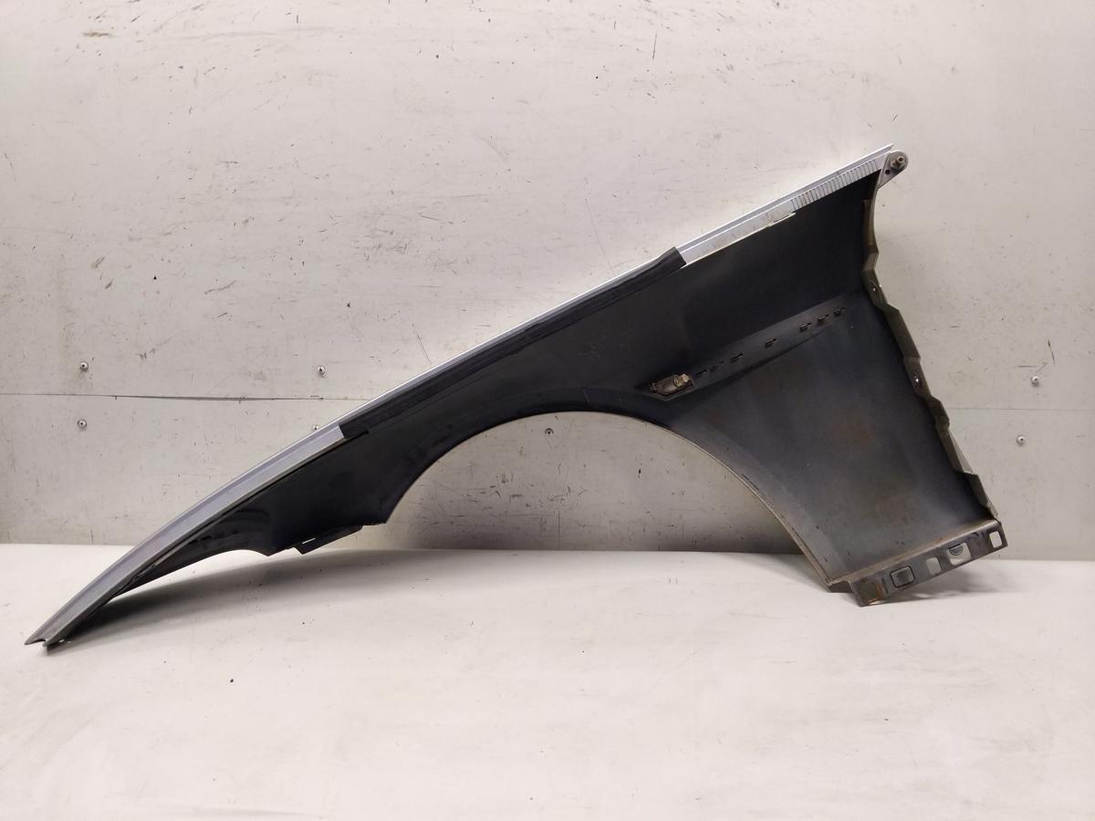 BMW 6er E63 E64 original Kotfl&uuml;gel vorn rechts titansilbermetallic Bj.2006