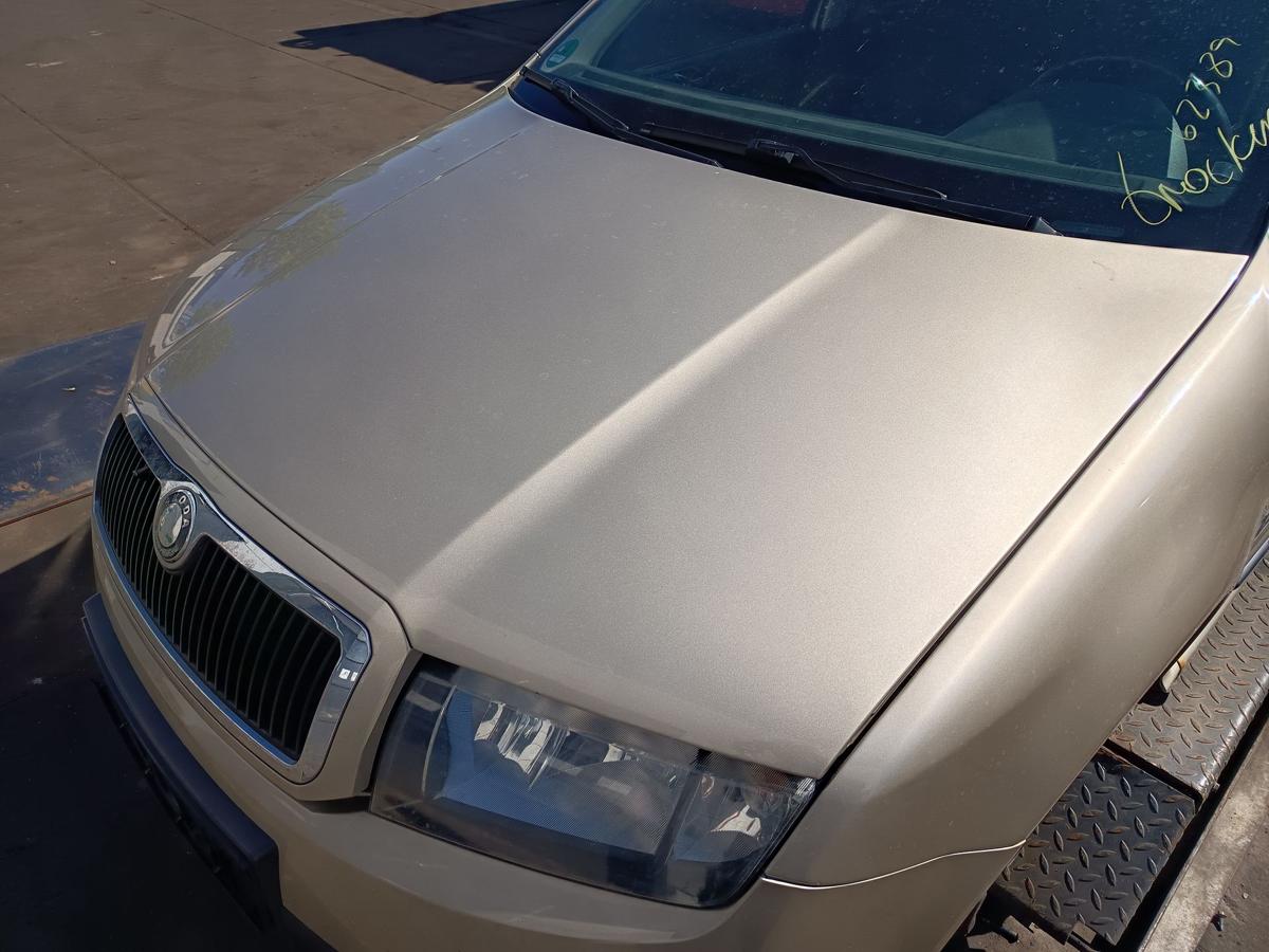 Skoda Fabia 6Y original Motorhaube Deckel vorne 9201 Sahara Beige Bj 2004