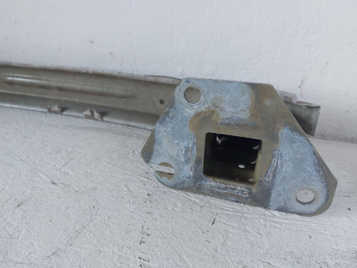 Citroen C3 III SX ab17 Tr&auml;ger Sto&szlig;f&auml;nger hinten Pralltr&auml;ger Pralld&auml;mpfer Heck