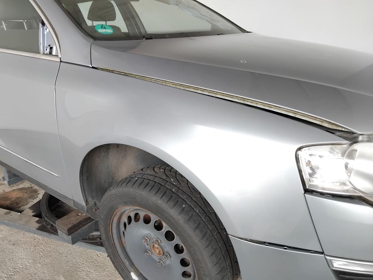 VW Passat 3C B6 original Kotfl&uuml;gel vorn rechts LB5M arcticbluesilver BJ2007