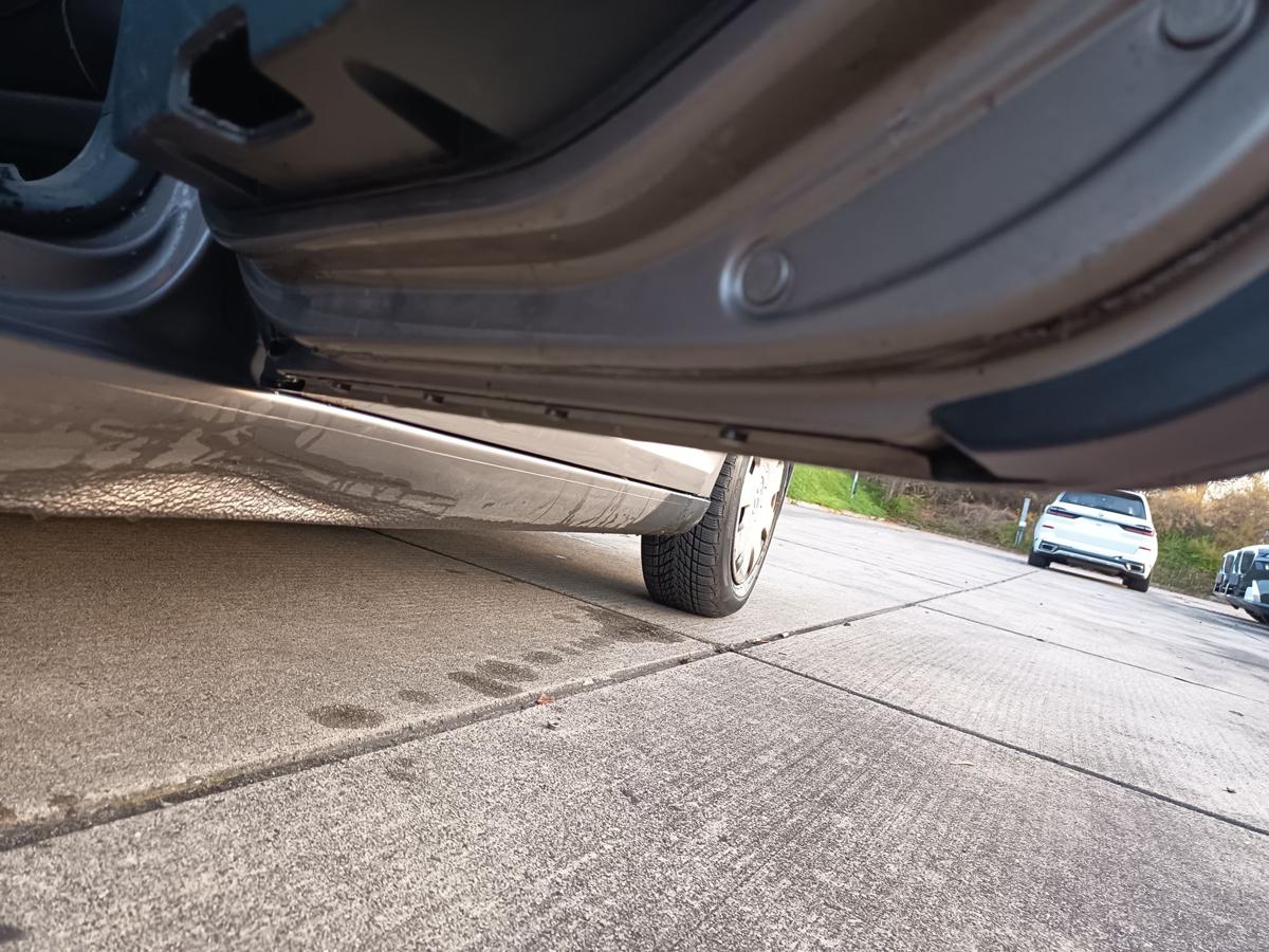 VW Golf Plus orig Tür hinten rechts Beifahrerseite LA8X Kaschmirbraun Bj 2009