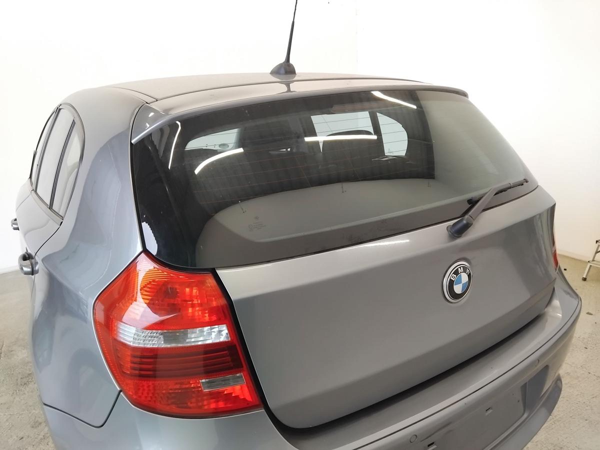 BMW 1er E81 E87 Heckklappe spacegraumetallic A52 mit Heckscheibe BJ2009