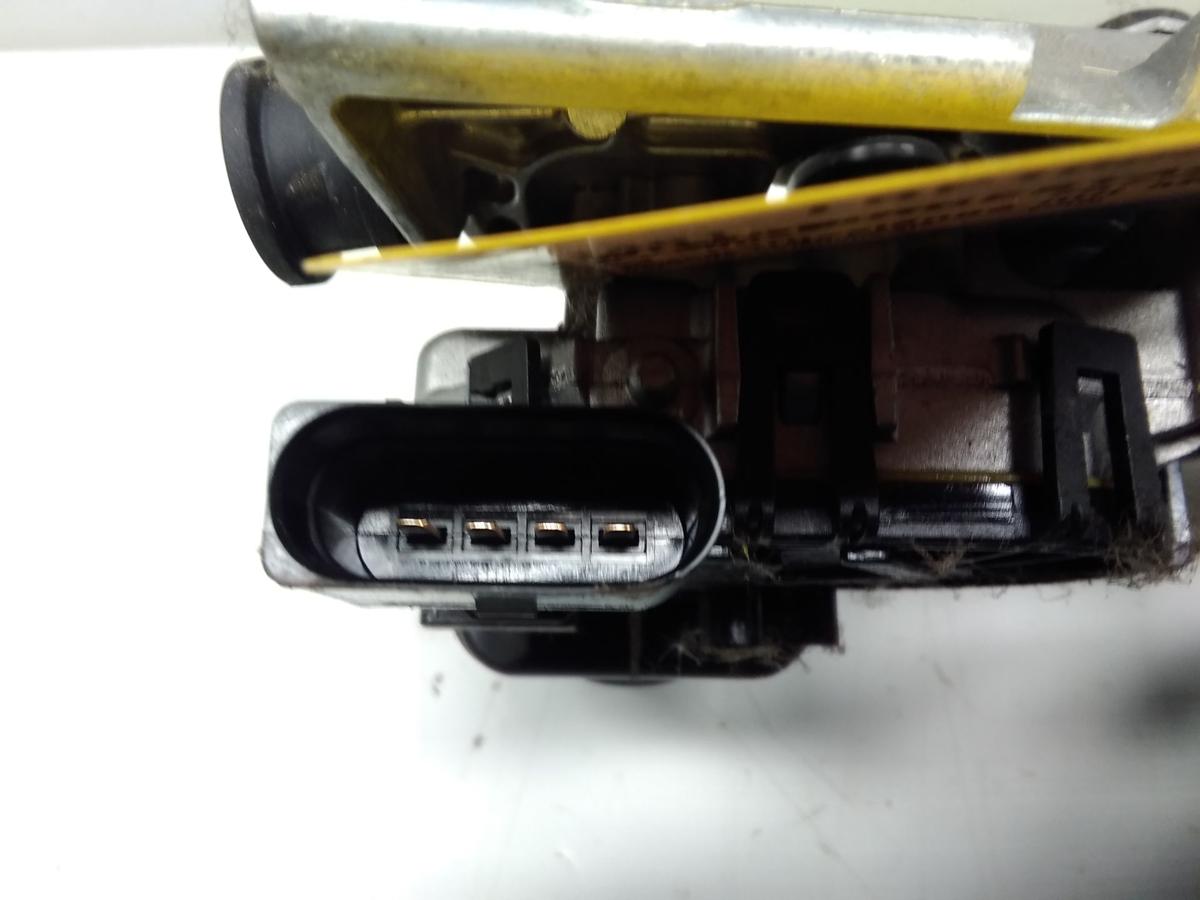 Ford Fiesta JA8 Wischergest&auml;nge vorn mit Motor 8A6117500AC 8A6117B571AA BJ2009
