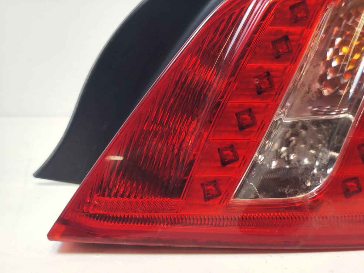 Peugeot 508 ND NE bis14 R&uuml;ckleuchte rechts R&uuml;cklicht Heckleuchte Limo bis 2014
